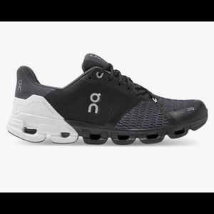 Men’s On Cloud “Cloudflyer” size 12 excellent cond
